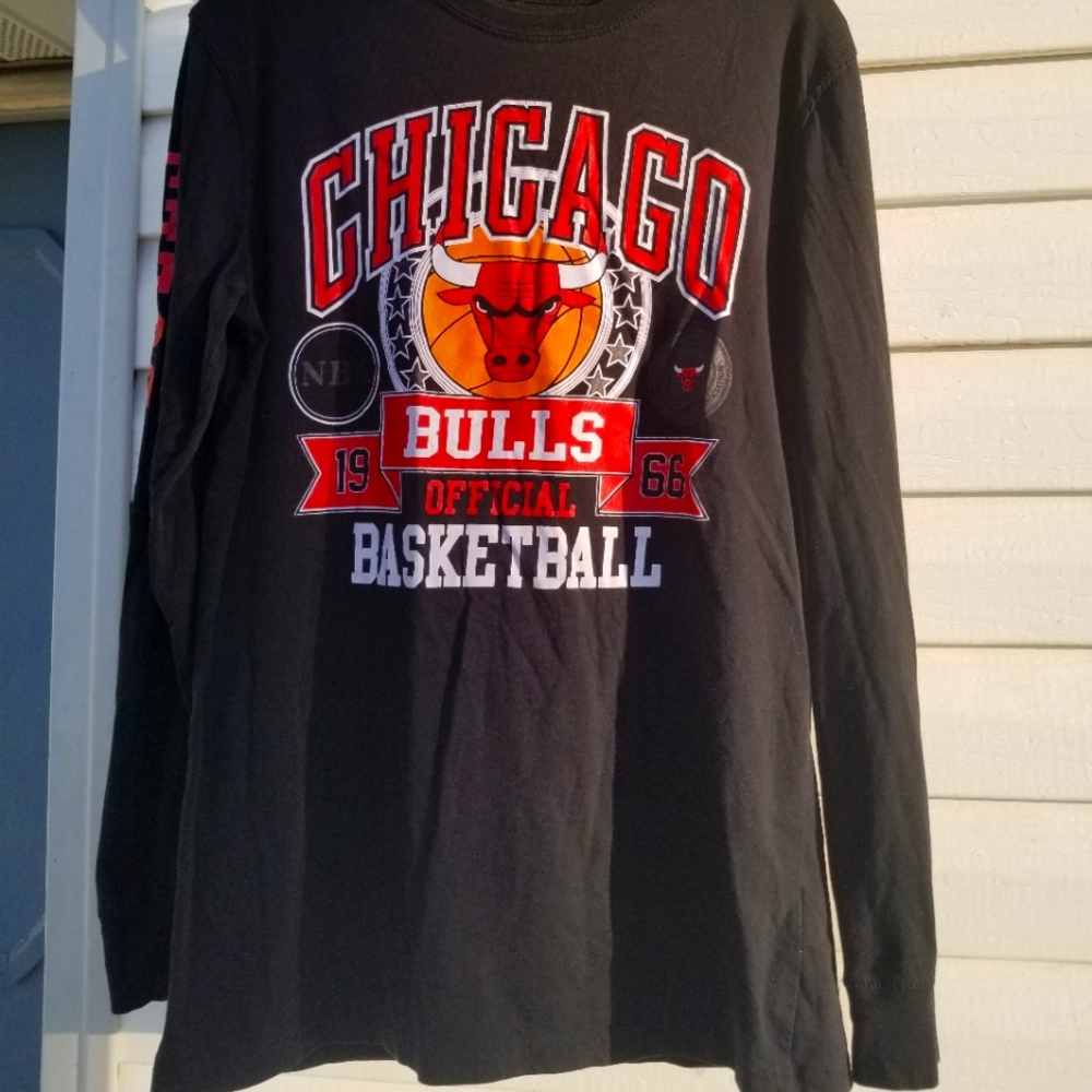 Chicago Bulls 96 championship Logo Tee